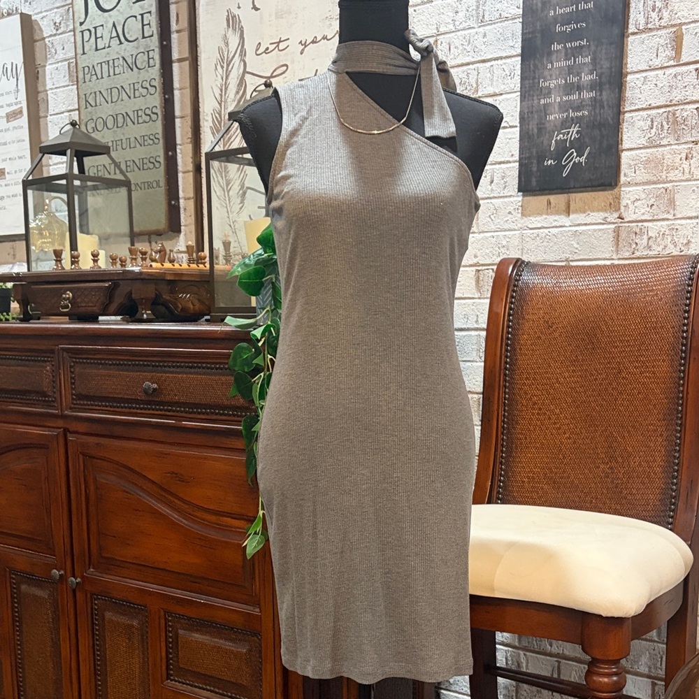 Elegant One Shoulder Gray Dress